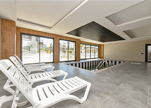 1+1 Wohnung in einem Wohnkomplexprojekt in beiden