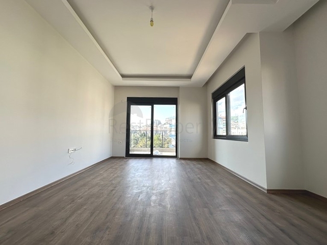 2+1-Wohnung in beiden Bereichen mit separater Küche