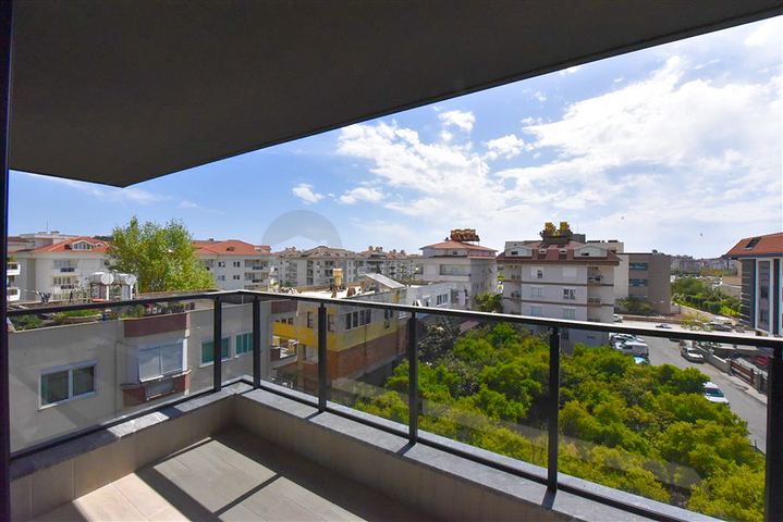 Penthouse 2+1 im Bezirk Oba 