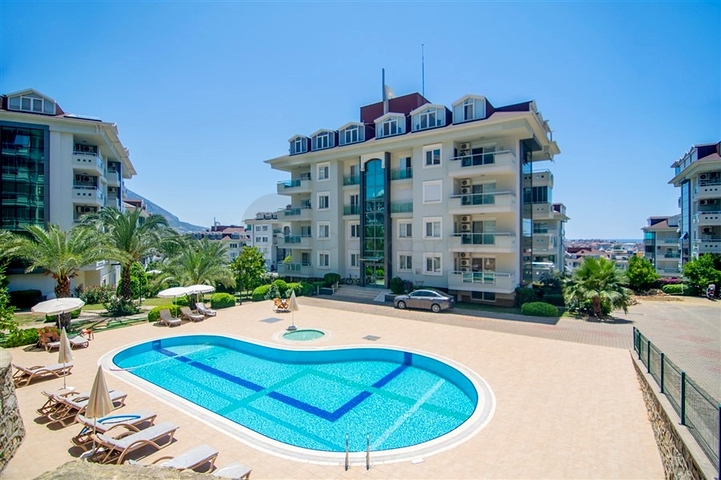 7+1 Wohnung mit separater Küche in der Gegend von Dschikjili