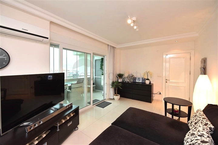 7+1 Wohnung mit separater Küche in der Gegend von Dschikjili