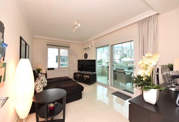 7+1 Wohnung mit separater Küche in der Gegend von Dschikjili