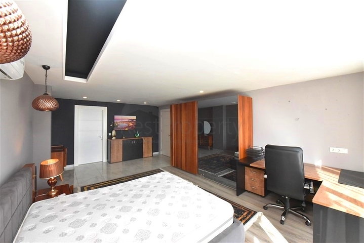 5+1-Villa mit herrlichem Blick auf Alanya