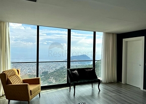 Dreistöckige Villa mit 5+1 Grundriss im Herzen von Alanya