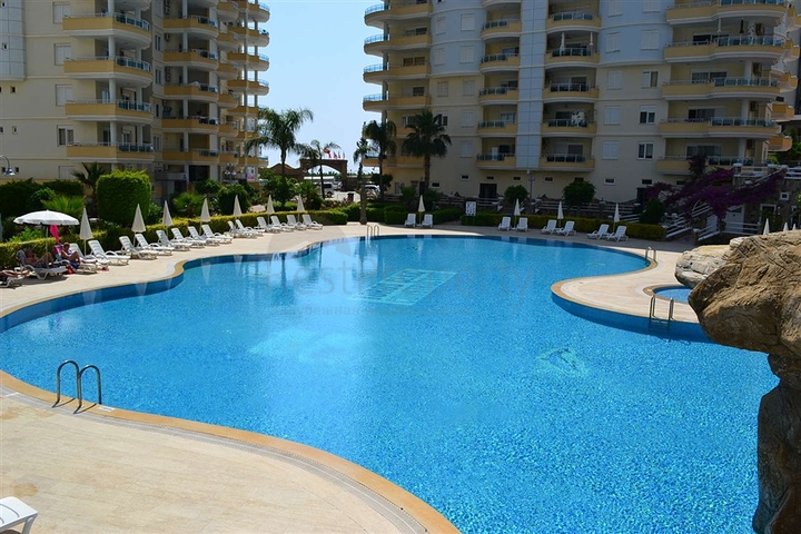 Geräumige 3+1-Wohnung in Mahmutlar