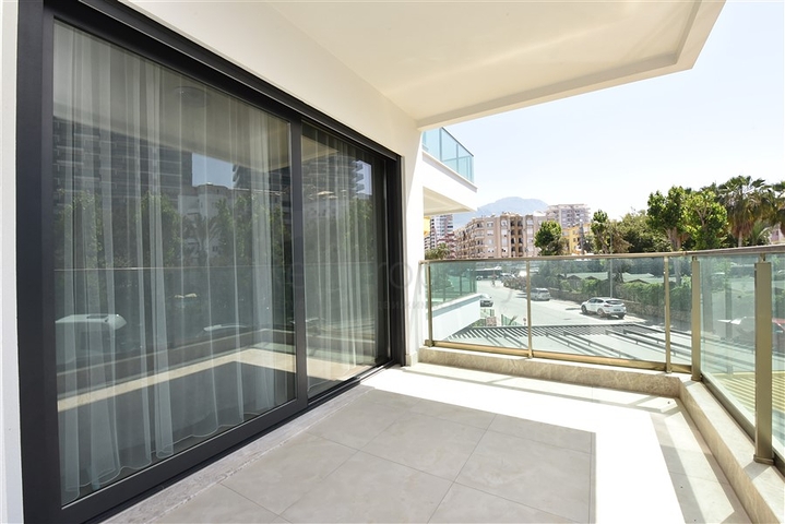 1+1 Wohnung mit Meerblick in einem Premium-Komplex