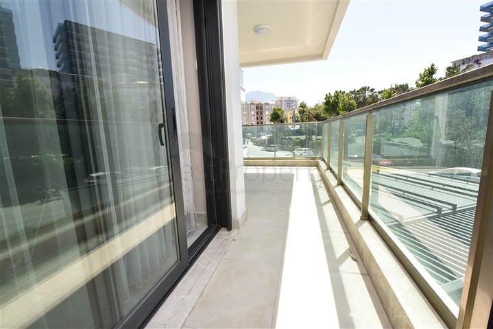 1+1 Wohnung mit Meerblick in einem Premium-Komplex