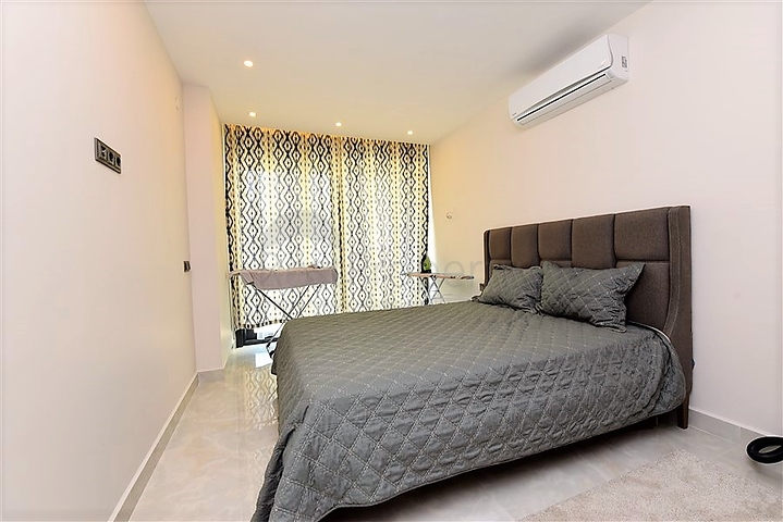 1+1 Wohnung mit Meerblick in einem Premium-Komplex