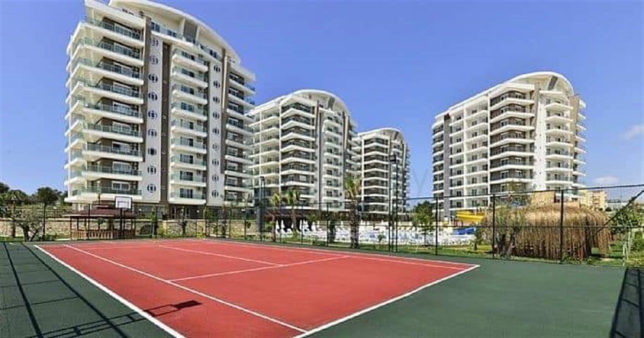 Geräumige 1+1-Wohnung in einem Komplex mit Hotelinfrastruktur Geräumige 1+1-Wohnung in einem Komplex mit Hotelinfrastruktur