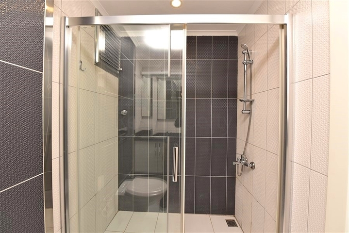 Mieten Sie eine neue Wohnung in einer ausgezeichneten Residenz am Meer Mieten Sie eine neue Wohnung in einer ausgezeichneten Residenz am Meer