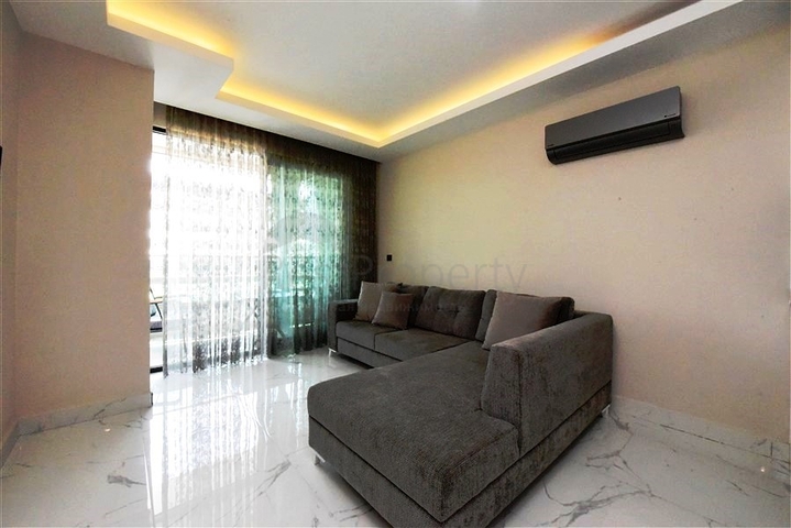 1+1 Wohnung im Stadtteil Mahmutlar 300 m vom Meer entfernt