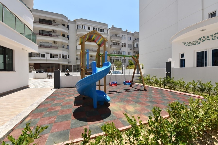 1+1 Wohnung im Stadtteil Mahmutlar 300 m vom Meer entfernt