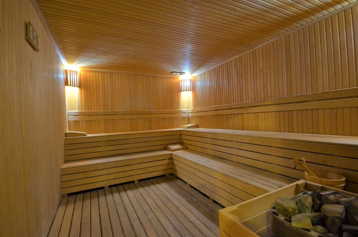 2+1 Penthouse im Zentrum von Mahmutlar mit Blick auf die Berge 