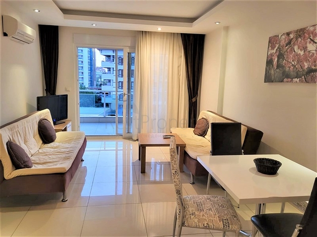 Geräumige 1+1-Wohnung in der zentralen Gegend von Alanya - Dschikcilli