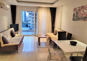 Geräumige 1+1-Wohnung in der zentralen Gegend von Alanya - Dschikcilli