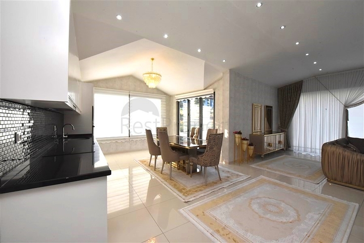 Geräumige 2+1 Maisonette im Stadtteil Kestel