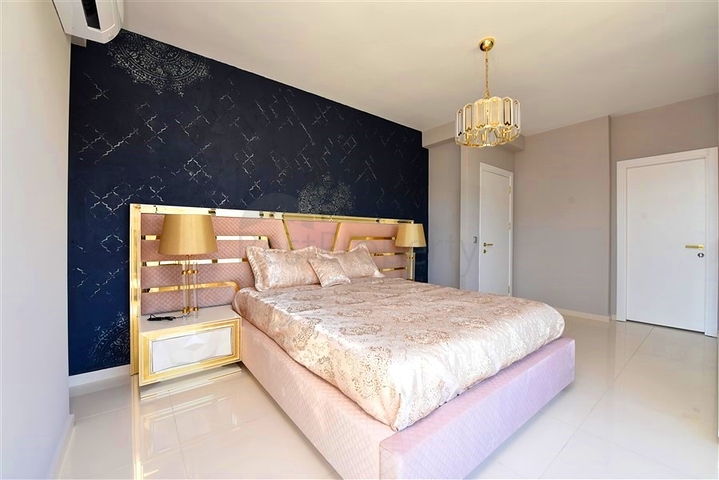 Dreizimmerwohnung mit Designermöbeln im Stadtteil Kestel