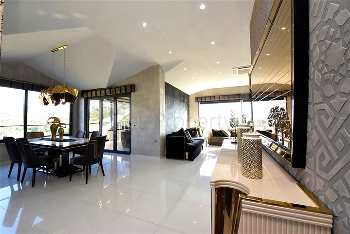 Dreizimmerwohnung mit Designermöbeln im Stadtteil Kestel