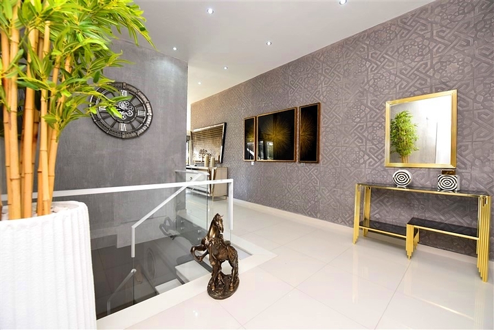 Dreizimmerwohnung mit Designermöbeln im Stadtteil Kestel