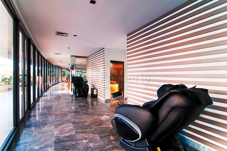 Dreizimmerwohnung mit Designermöbeln im Stadtteil Kestel