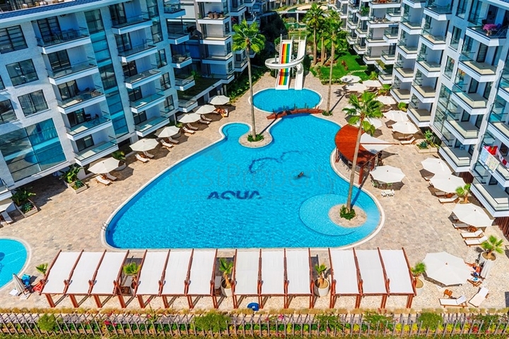 Dreizimmerwohnung mit Designermöbeln im Stadtteil Kestel