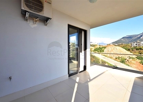 Dreizimmerwohnung mit Designermöbeln im Stadtteil Kestel