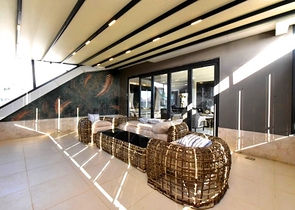 Dreizimmerwohnung mit Designermöbeln im Stadtteil Kestel