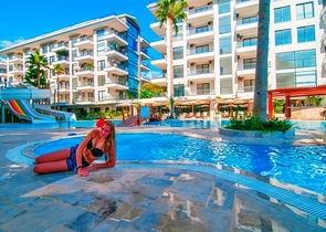 Dreizimmerwohnung mit Designermöbeln im Stadtteil Kestel