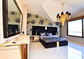 Dreizimmerwohnung mit Designermöbeln im Stadtteil Kestel