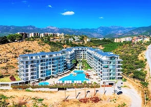 Dreizimmerwohnung mit Designermöbeln im Stadtteil Kestel