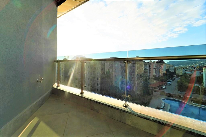 1+1 in einem Luxus-Komplex in der Nähe des Kleopatra-Strandes