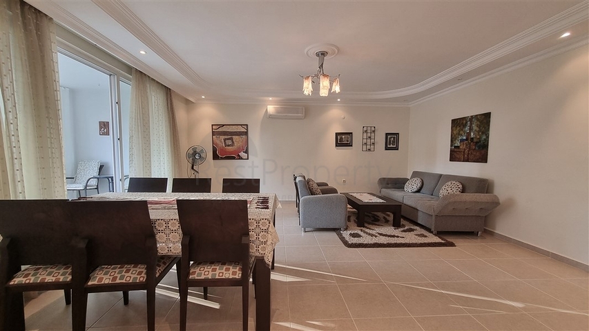 Geräumige 2+1-Wohnung im Stadtteil Dschikkilli