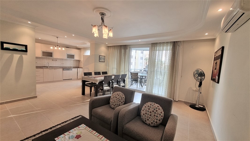 Geräumige 2+1-Wohnung im Stadtteil Dschikkilli