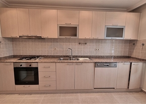 Geräumige 2+1-Wohnung im Stadtteil Dschikkilli