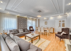 Geräumige Wohnung im Zentrum von Alanya