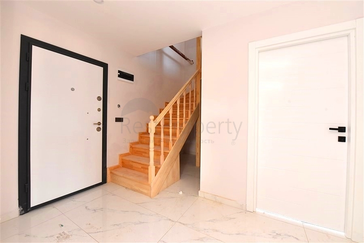 3+1 Penthouse in Gazipaşa mit Meerblick