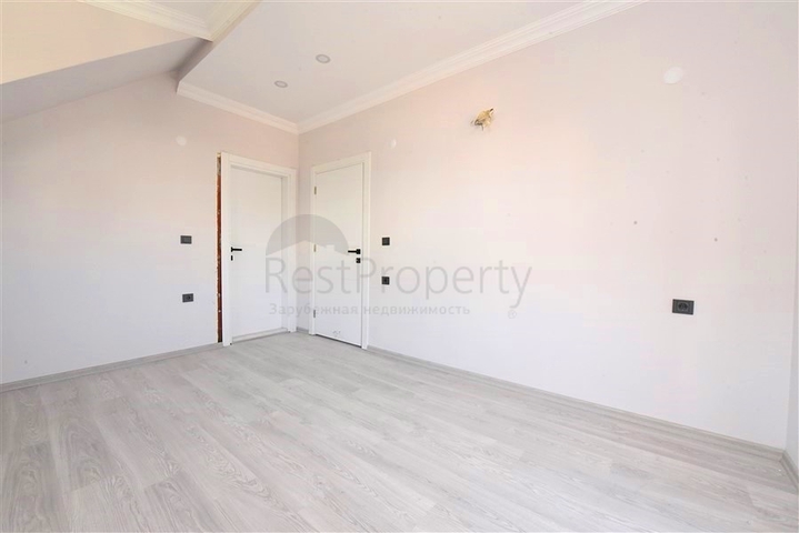 3+1 Penthouse in Gazipaşa mit Meerblick