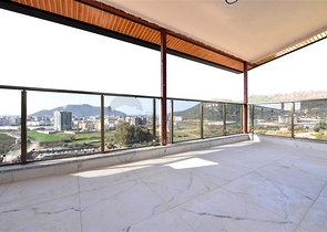3+1 Penthouse in Gazipaşa mit Meerblick