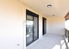 3+1 Penthouse in Gazipaşa mit Meerblick