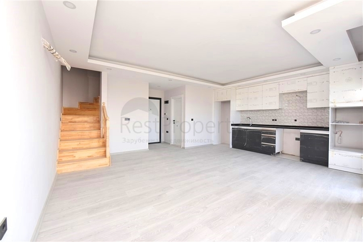 2+1 Penthouse mit Bergblick in Gazipaşa