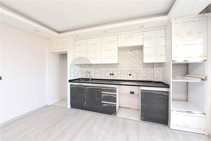 2+1 Penthouse mit Bergblick in Gazipaşa