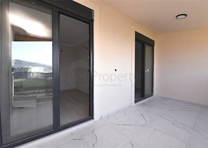 2+1 Penthouse mit Bergblick in Gazipaşa