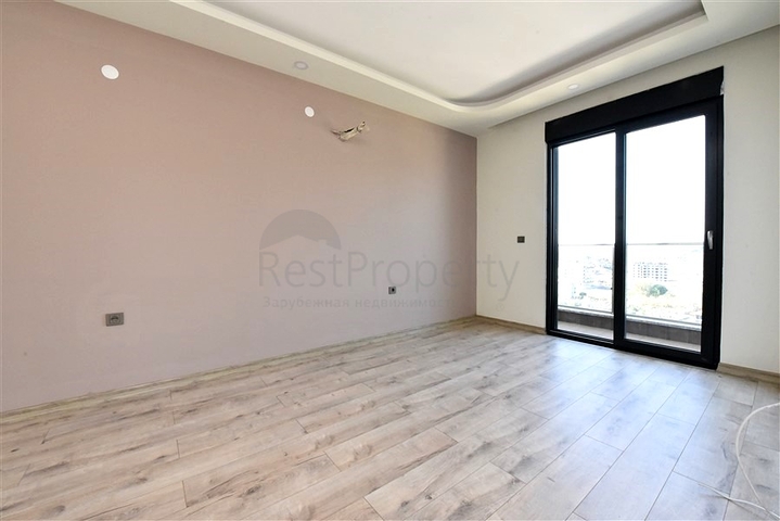 Geräumiges 4+2 Penthouse im Stadtteil Gazipasa