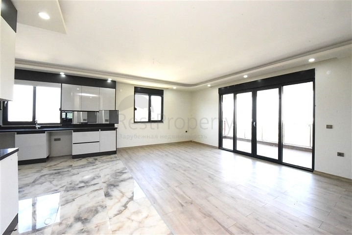 Geräumiges 4+2 Penthouse im Stadtteil Gazipasa