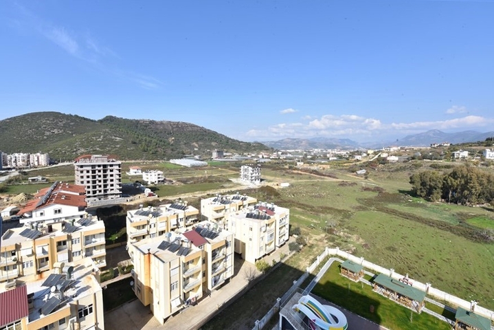 Geräumiges 4+2 Penthouse im Stadtteil Gazipasa