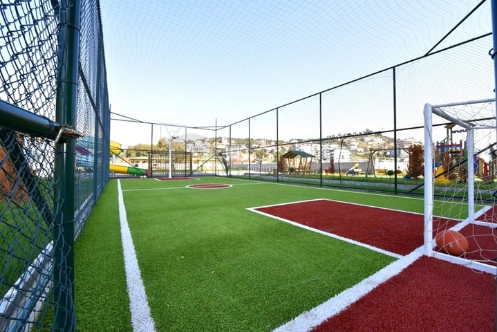 Geräumiges 4+2 Penthouse im Stadtteil Gazipasa