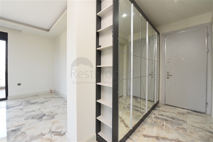 Geräumiges 4+2 Penthouse im Stadtteil Gazipasa