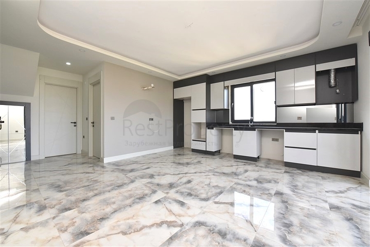 Geräumiges 4+2 Penthouse im Stadtteil Gazipasa