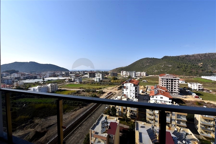 Geräumiges 4+2 Penthouse im Stadtteil Gazipasa