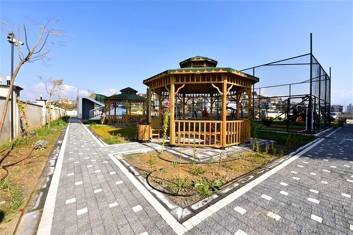 Geräumiges 4+2 Penthouse im Stadtteil Gazipasa